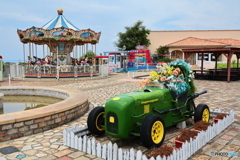 花を積んだ車