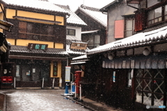 雪の菓子屋横丁