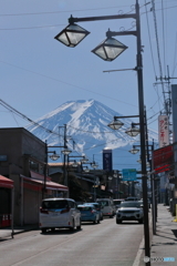 富士を背負う商店街
