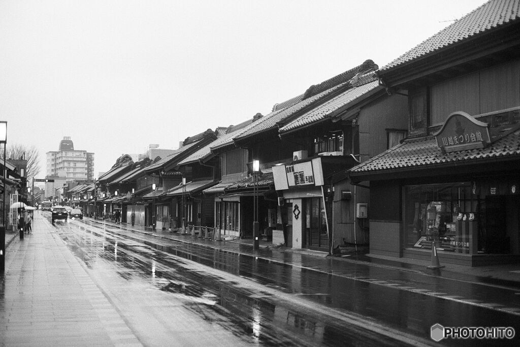 雨の川越