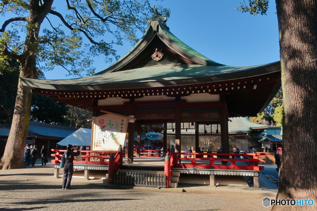 氷川神社境内