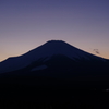 夕暮れの富士山