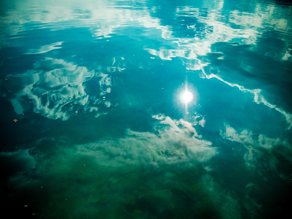 十和田湖水面