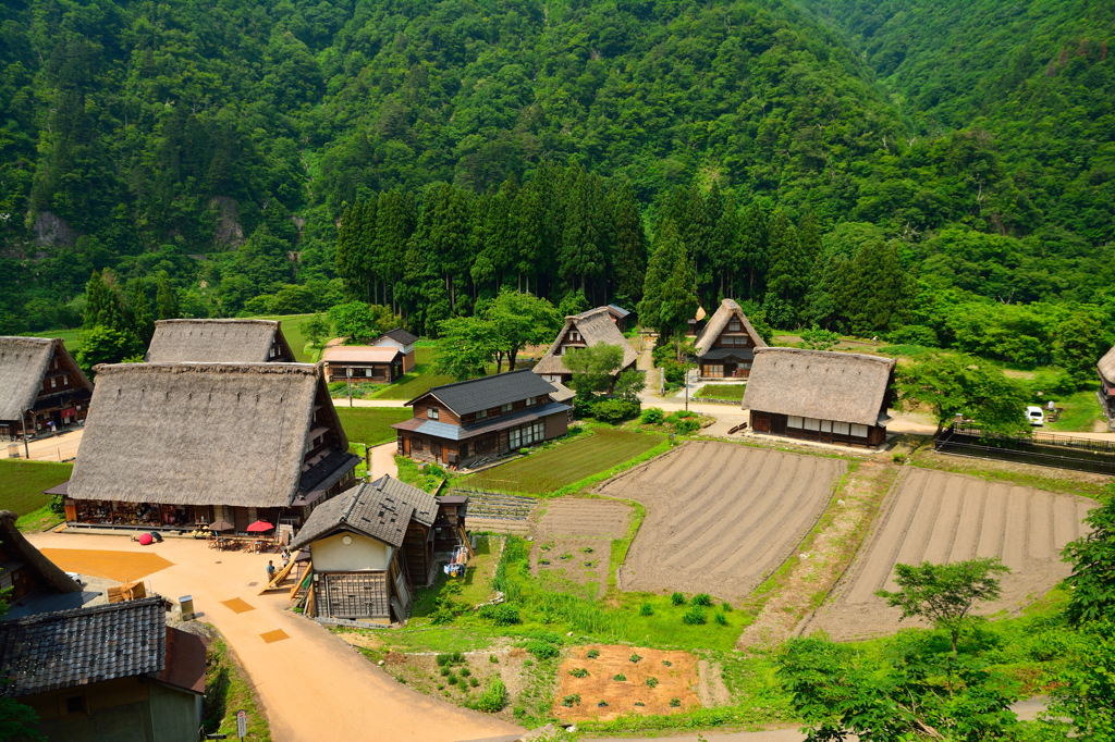 白川郷五箇山菅沼集落の壱