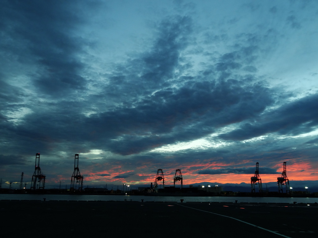 流れる空