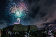 世界遺産と花火