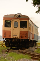 旧型気動車カーブ進行