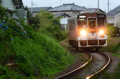 夕列車が行く