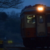 夜明けの青