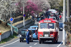 梅まつりのボンネットバス