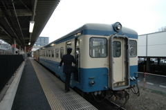発車します