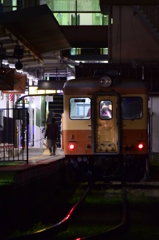 早朝の勝田駅