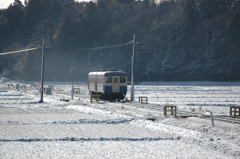 雪原を行く
