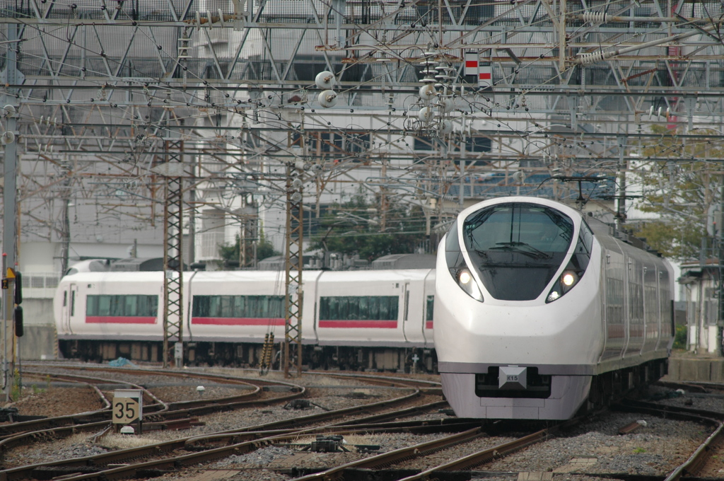 E657水戸駅発車１