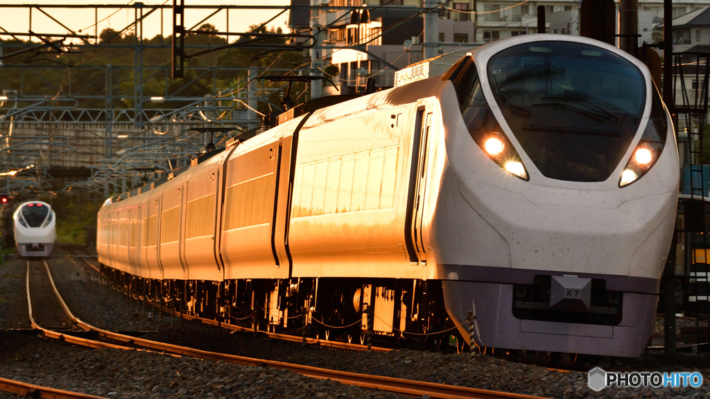 E657夕景