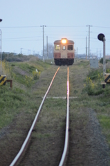 行く道を照らす