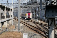 電車のある風景