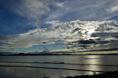 児島湾閉め切り堤防より