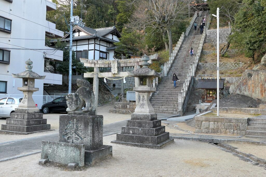 國神社