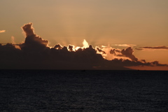 夕暮れの海