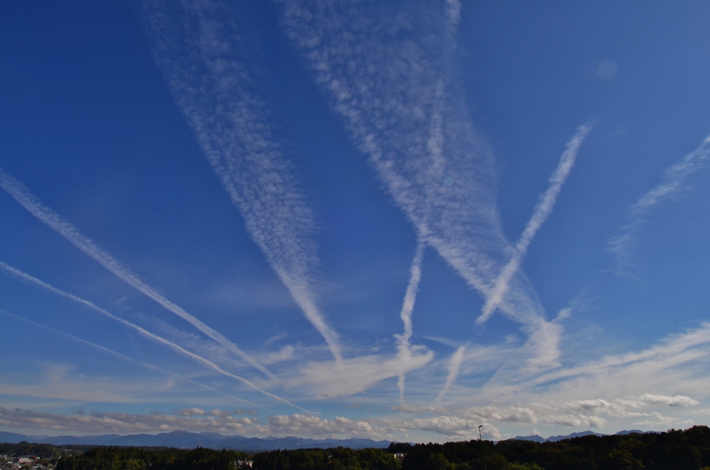 集積飛行機雲
