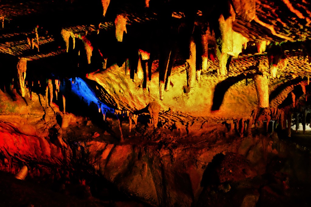穴