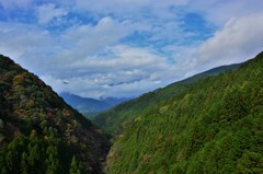 交錯の山