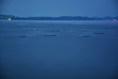夜陰の筏