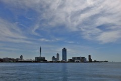 南港
