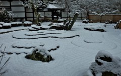 雪の枯山水