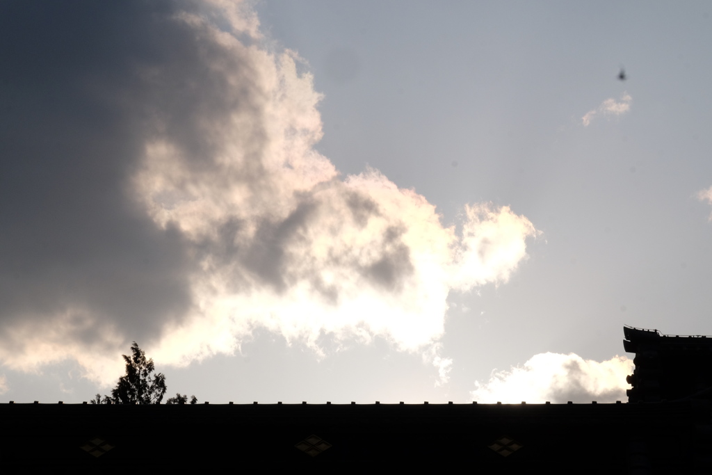 光り雲