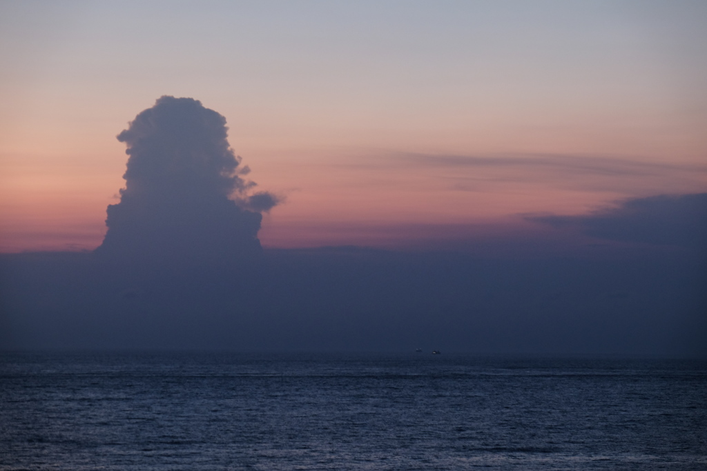 雲の塔