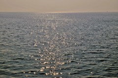 春の海