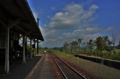 ローカル駅・夏