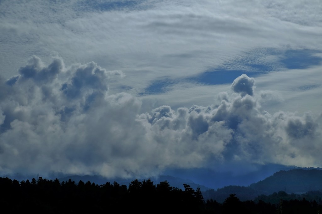 勢雲