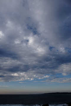 雲広がる