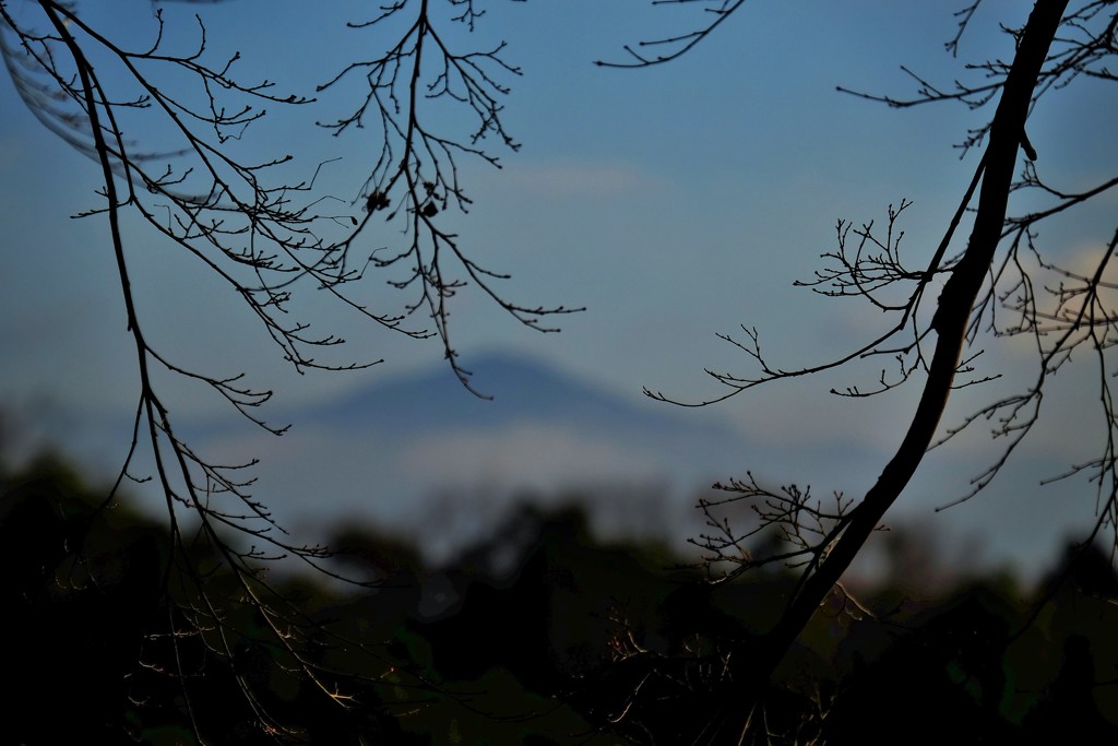 山影