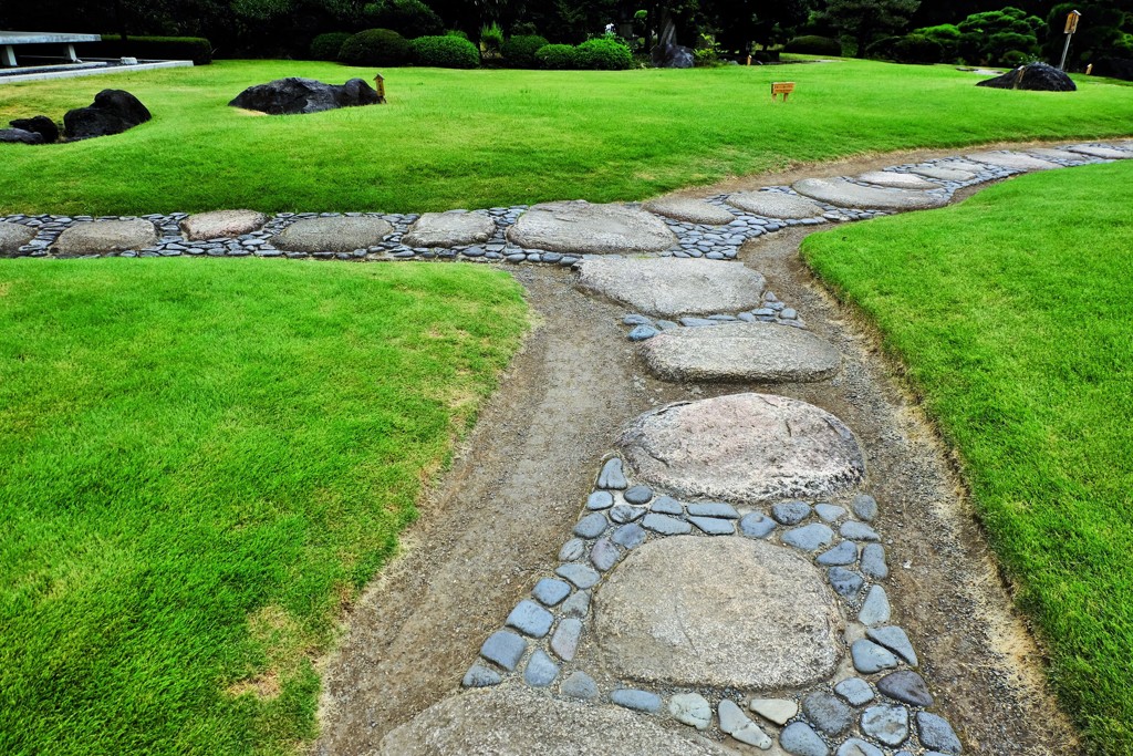 庭園の道