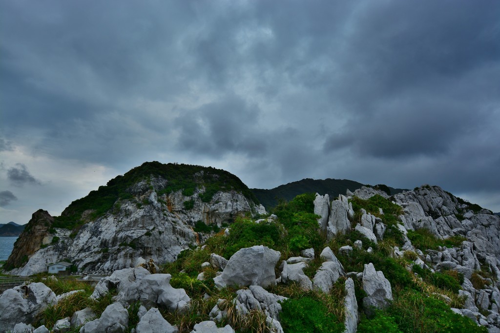 石灰岩の朝