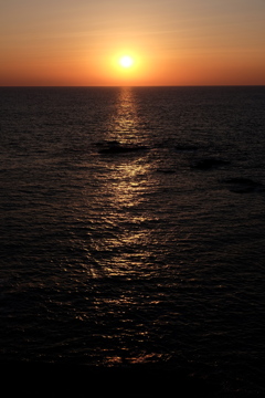 平凡な夕日