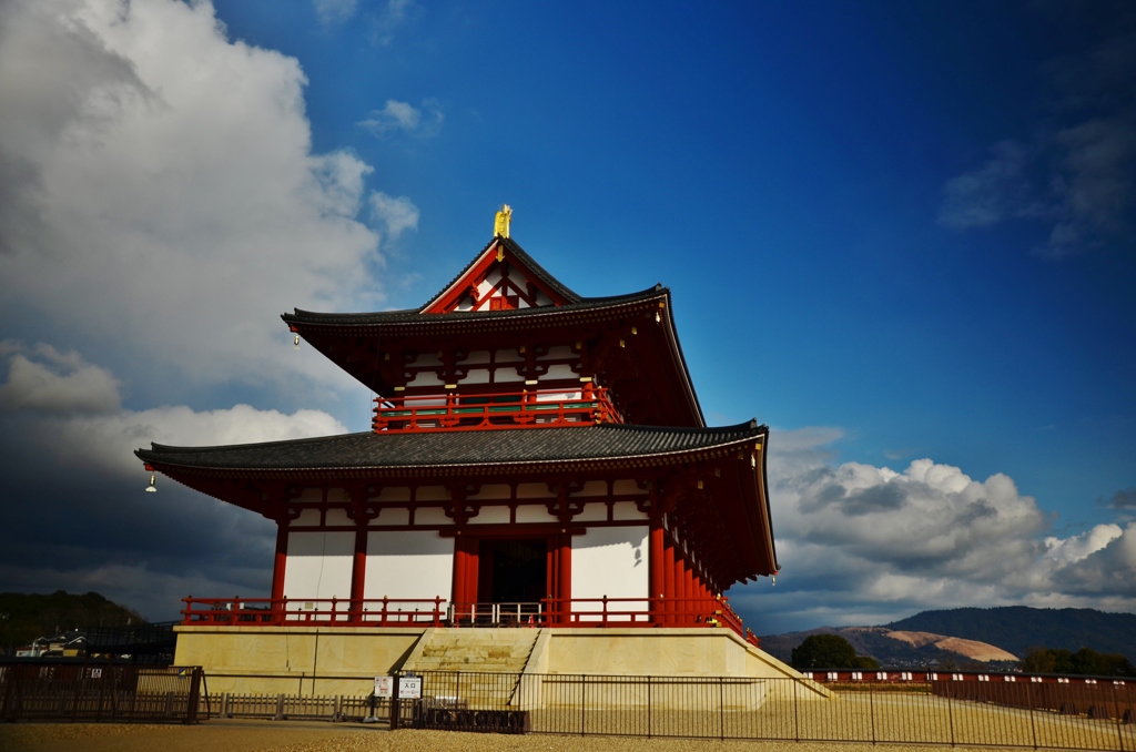 大極殿の空