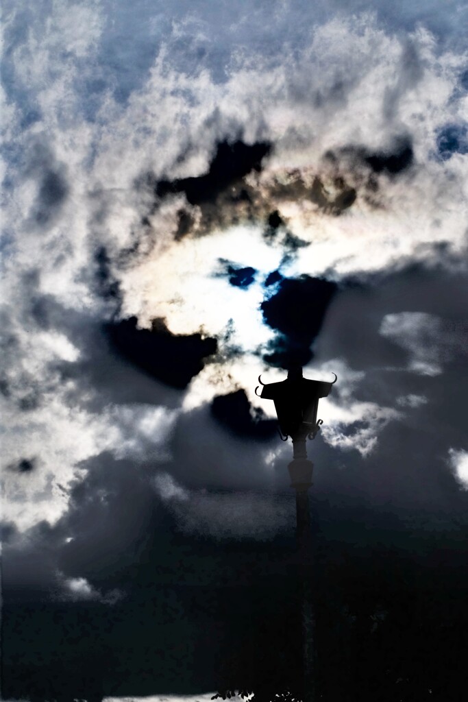 暗雲