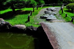橋の先