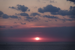 雲流る