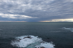 雲と海と波と