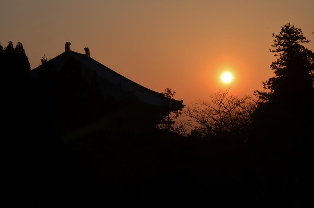 東大寺の夕日