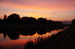 茜色の夕日