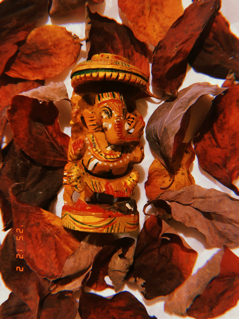 晩秋のガネーシャ