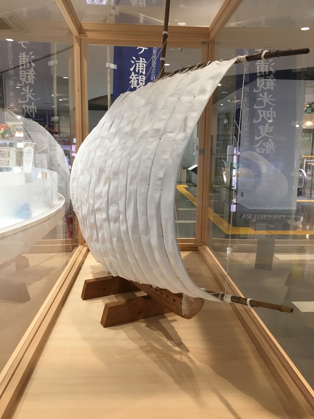 土浦の帆引き船