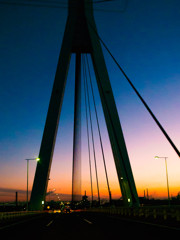 夜明けのつばさ橋